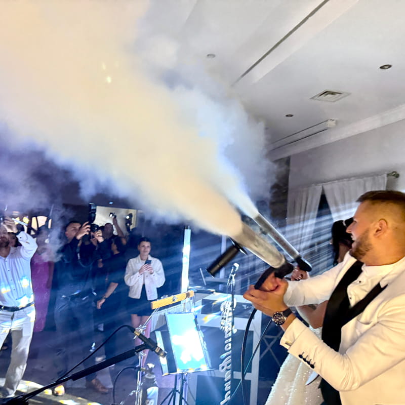 leds-go-party-2026-gunco2-1