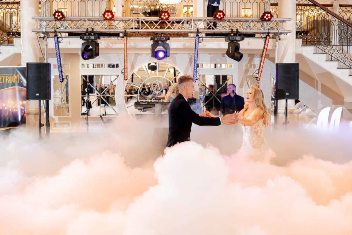 leds-go-party-2026-ciezki-dym-1